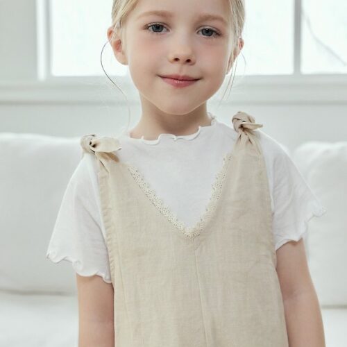 7262E575-A70D-4875-BCCE-E5DC0A2DBE1F 〖預購〗彈力貼身短袖上衣