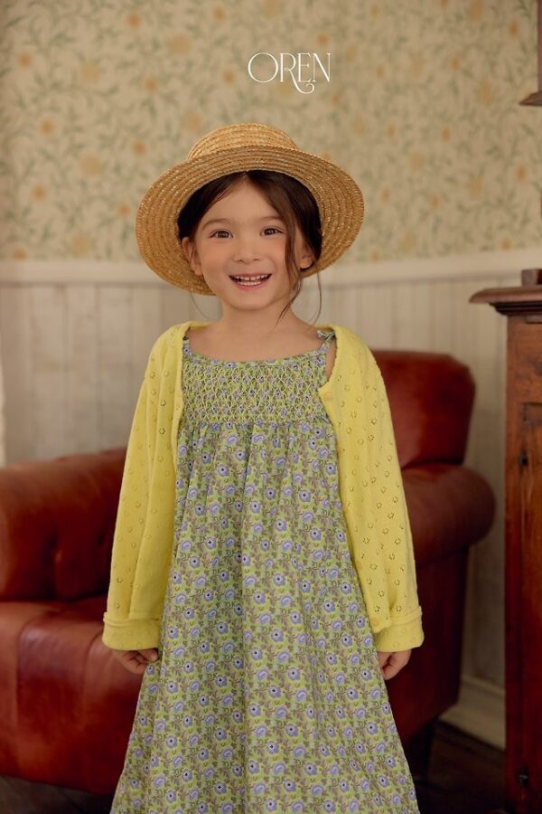 73941487-C39F-4CB1-BAF1-84E213FABF1C 〖預購〗星圖輕盈碎花吊帶裙