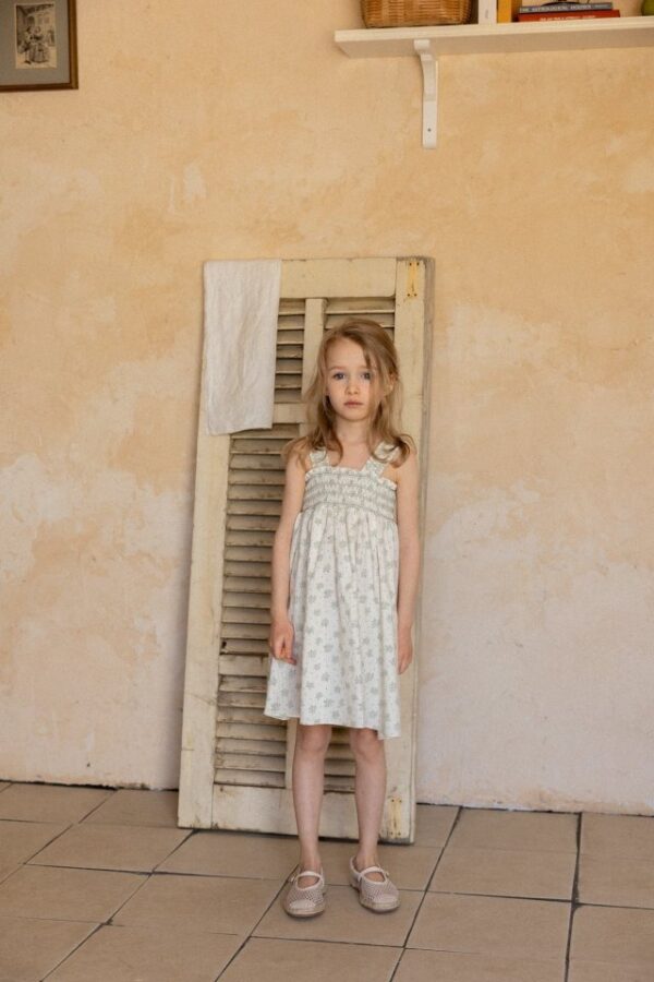 79B694DD-52A8-499E-880C-34D5C569D35F 〖預購〗織感褶皺洋裝