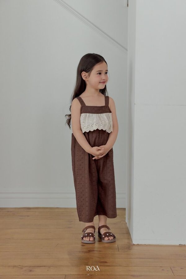 8A9BCEAB-6DC6-4796-97CF-2070565905F2 〖預購〗燒花蕾絲連身褲