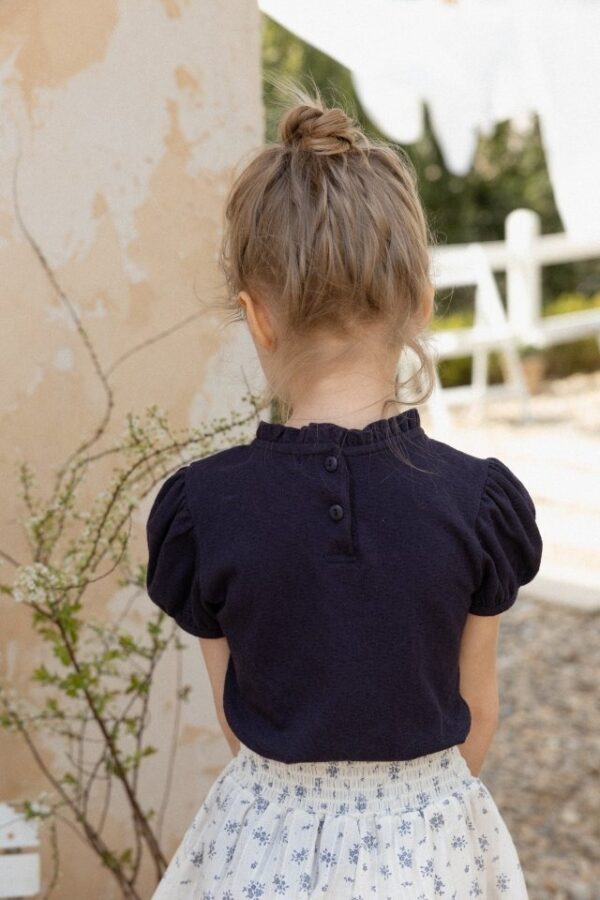 8BE8C163-4753-459A-A97A-4ED55D84870A 〖預購〗褶皺雲朵澎袖衫