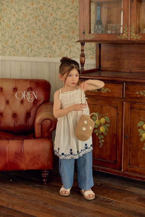 92C99984-62BE-4089-9B04-9951CFB916F4 〖預購〗弦線共振細帶洋裝