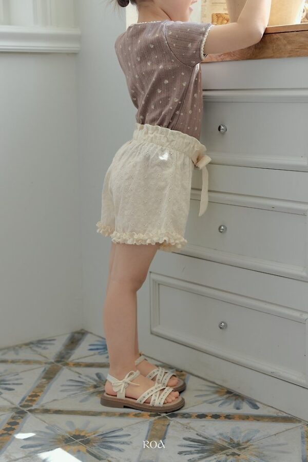 952A0CA5-DD85-4086-90EF-CD4DA5B498DC 〖預購〗綁帶蝴蝶結短褲