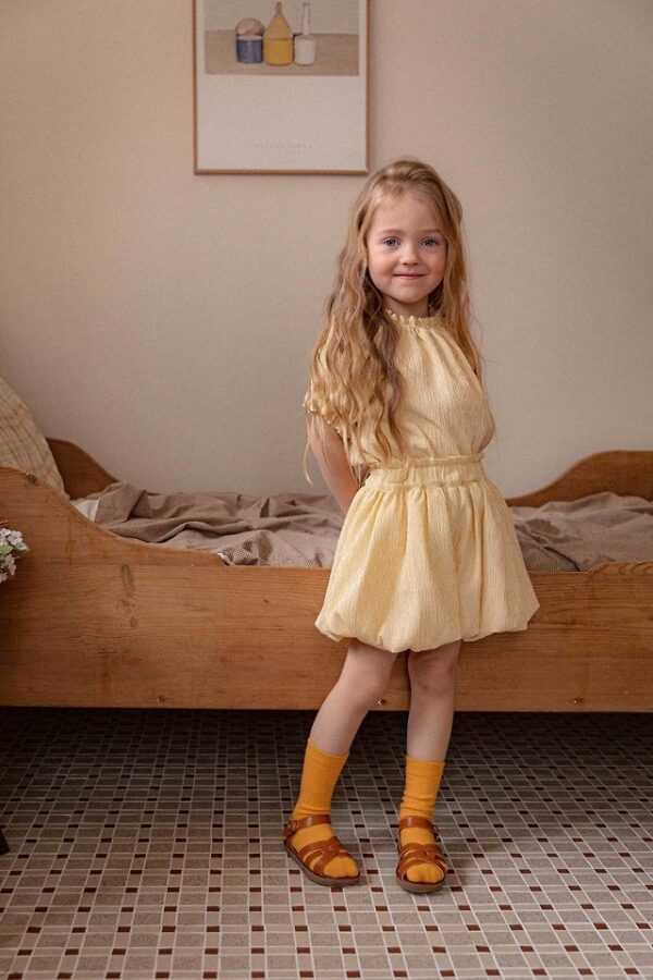 9A128182-B08B-4457-A4AE-DBADB4D46D8E 〖預購〗漫步塞納河褶邊上衣