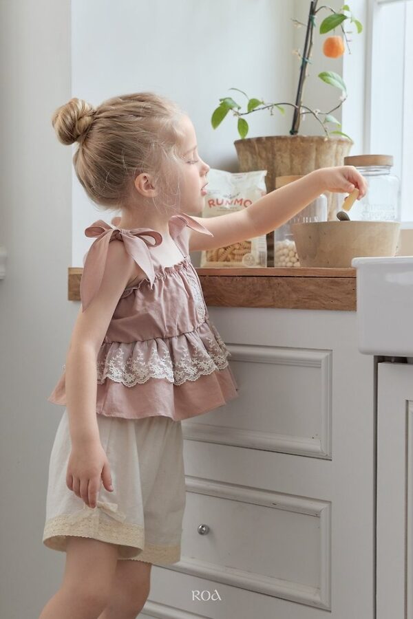 9D73F796-A3A5-4B22-B84D-88CE78E4661E 〖預購〗開衩輕柔棉麻短褲