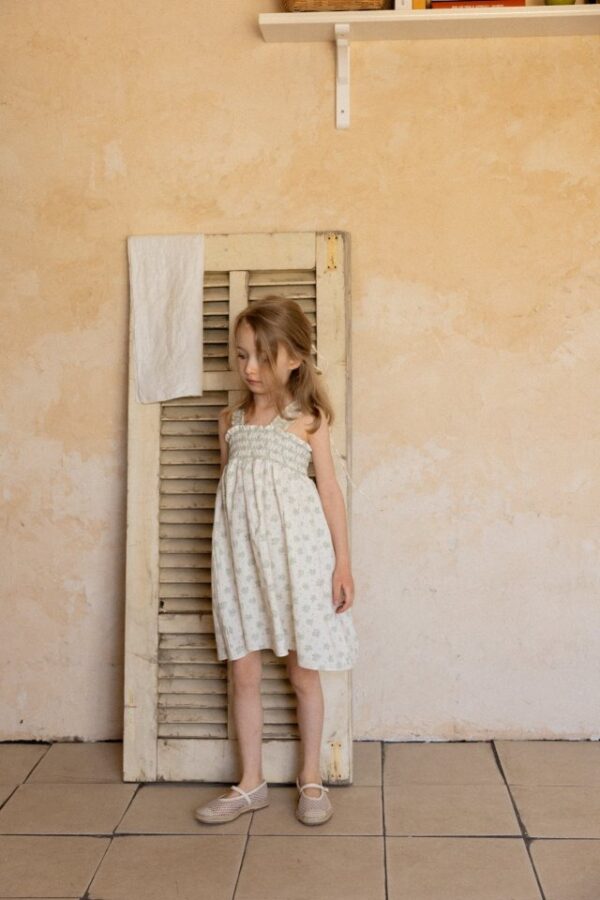 9D7D2E06-7A19-41F6-A693-08460D46DE7C 〖預購〗織感褶皺洋裝