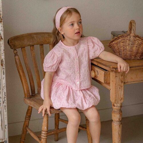 9FF97811-7963-47AB-BB12-A2CF756EEF1B 〖預購〗吉維尼花園褶皺蝴蝶結髮箍