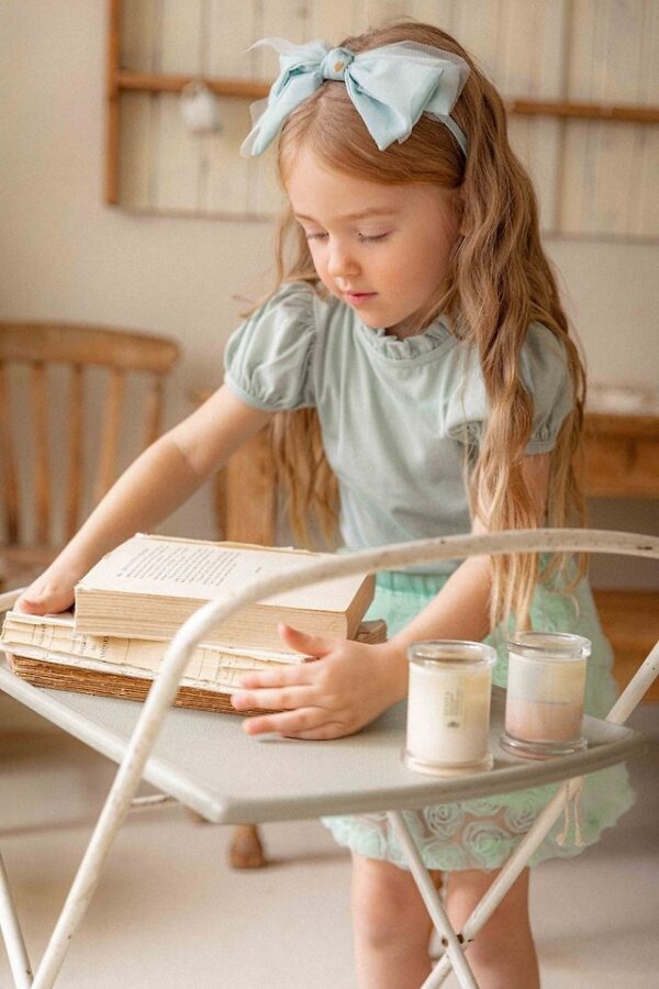 A21D352B-851D-48BF-BFD2-A1F6496EB5AB 〖預購〗夏日序曲經典澎袖上衣