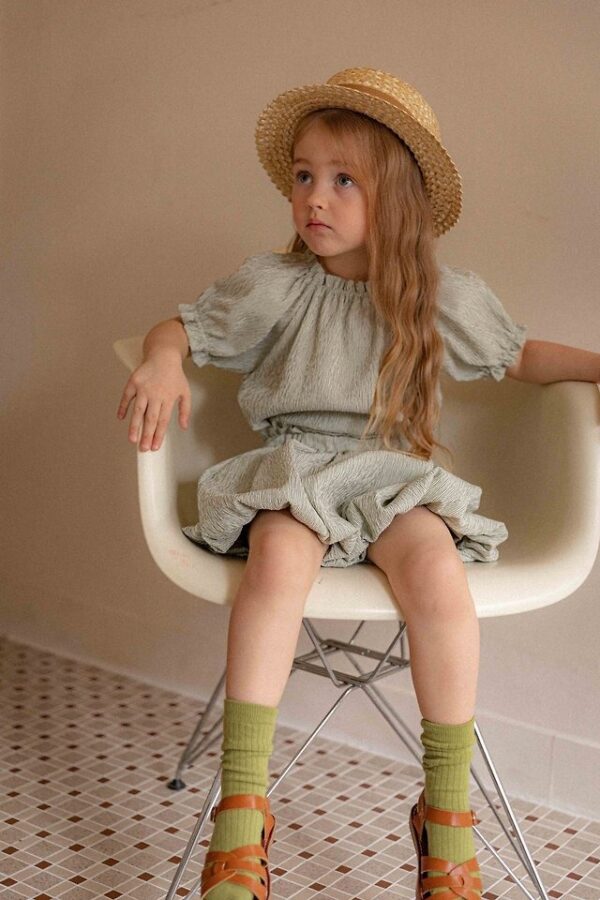 A4E3B234-3B7C-4BF2-8DBF-527AD0E7380B 〖預購〗漫步塞納河褶邊上衣