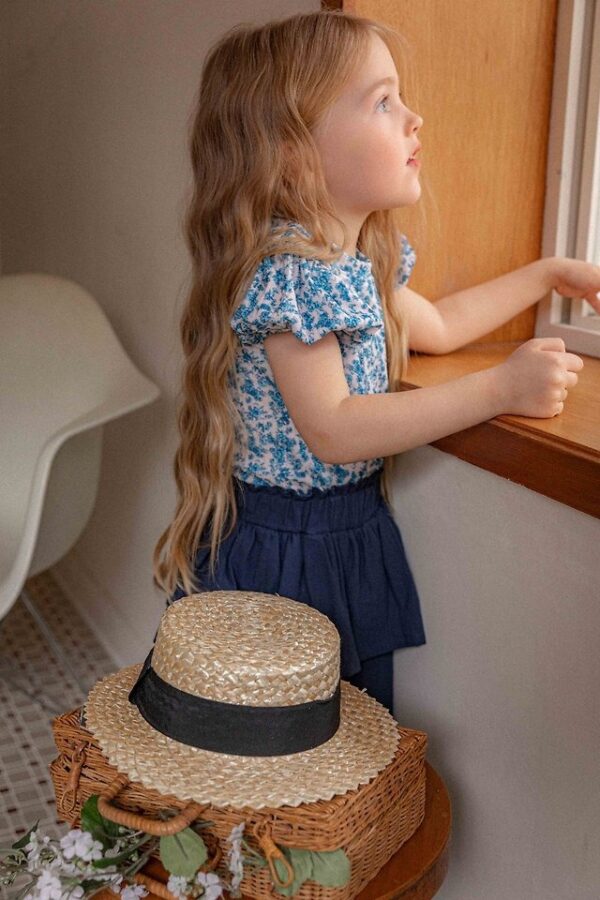 A8603E5D-3D75-426B-BC94-3D81CBECB41D 〖預購〗塞納晨光輕盈透氣上衣