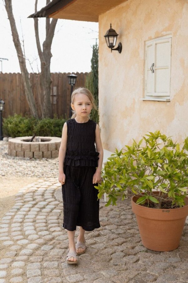 BCA1846B-0A72-45AE-AEE1-CB2F86FCC344 〖預購〗疊影荷葉套裝