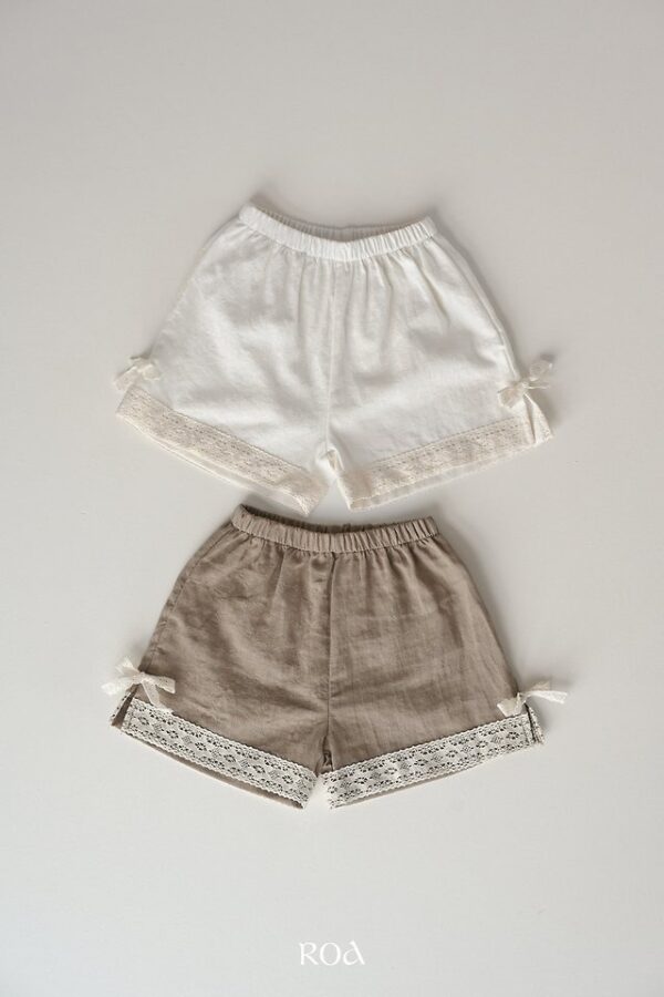 C7F7CFEE-B677-447C-A944-4129C5B445D2 〖預購〗開衩輕柔棉麻短褲