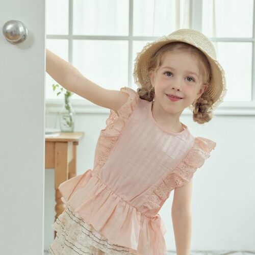 C8248CE8-3A06-4BE4-8B70-F7CD6D6B72E8 〖預購〗羽感抓皺綁帶上衣