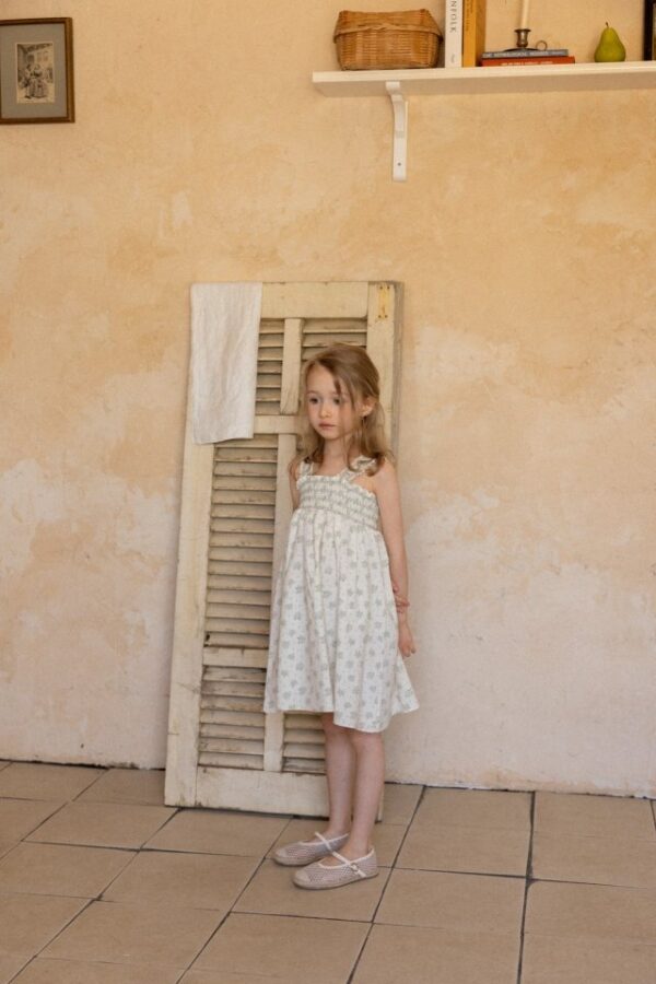 CC4CA76C-7B72-4625-89AC-75D29F1C9D56 〖預購〗織感褶皺洋裝