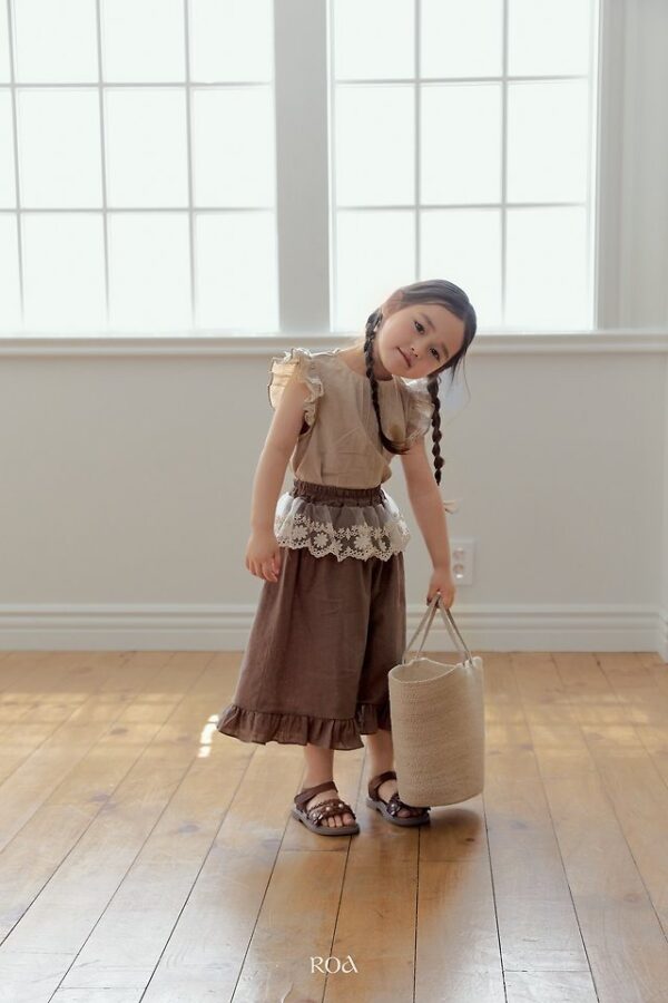 CF736770-DE32-4331-9706-B374DF242E3C 〖預購〗棉麻蕾絲拼接寬褲