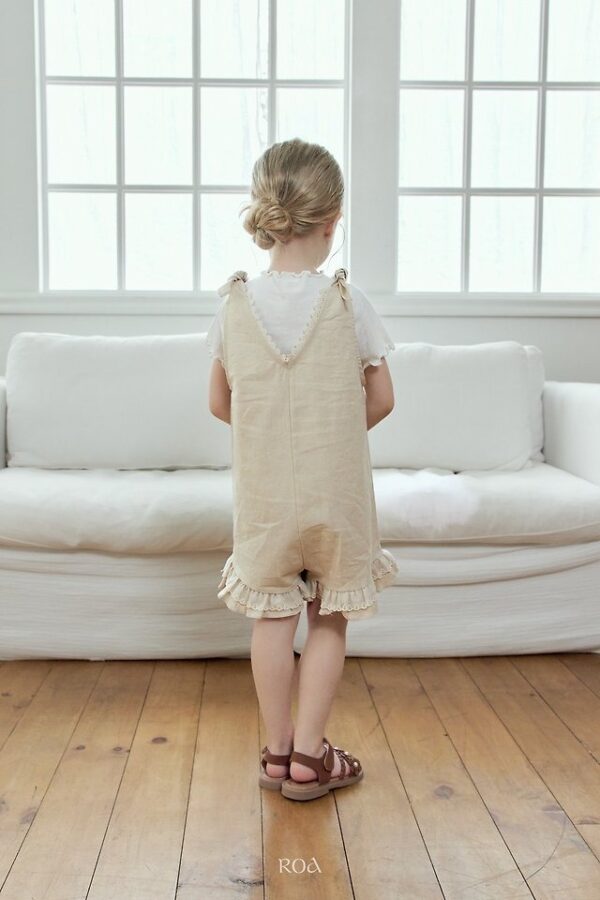 D0724E2B-9785-4B7F-9991-9D78E3A8B783 〖預購〗彈力貼身短袖上衣