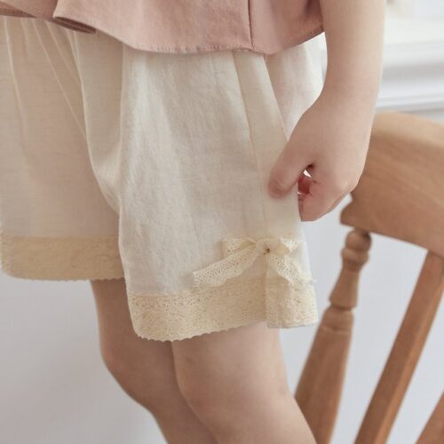D475A1B0-F788-4493-8CB8-F92CBCCA4D7F 〖預購〗開衩輕柔棉麻短褲