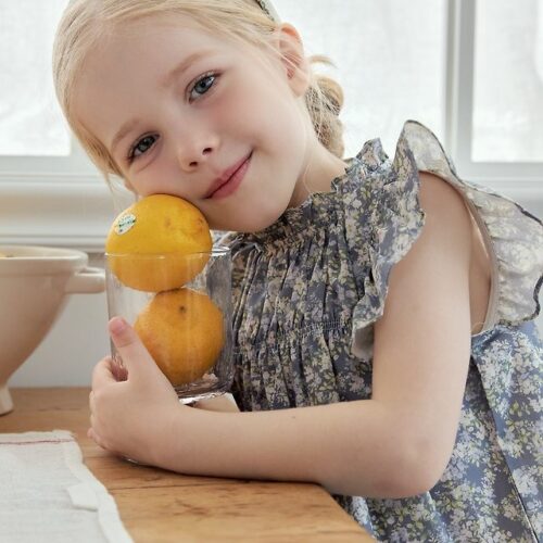 D7C2F4F1-8DA1-4477-9A7E-FECB713AA9E1 〖預購〗碎花輕輕上衣