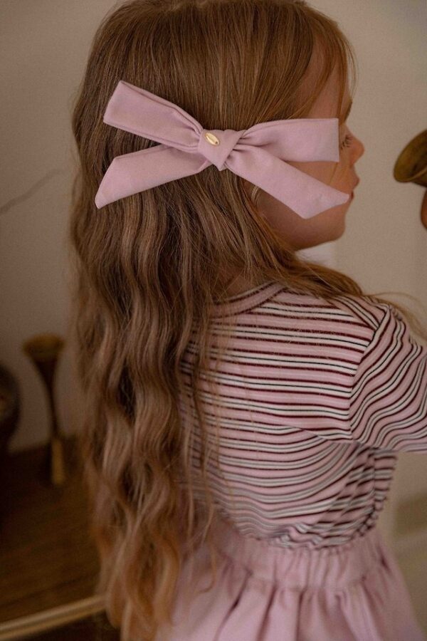 DB4A716C-9DC7-4F8B-AD5F-F124A2338C35 〖預購〗香榭大道經典條紋上衣