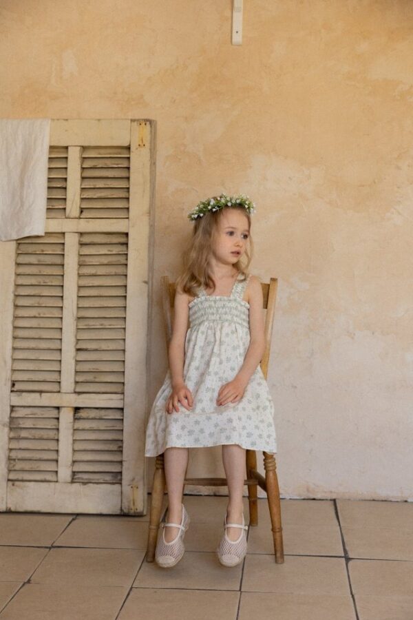 E419C924-7052-44E3-9AC6-D8932AA57815 〖預購〗織感褶皺洋裝