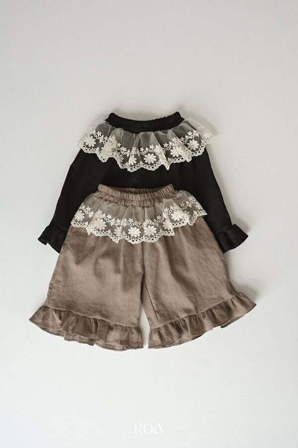 E9CEE45B-7BB8-4157-AAC1-53FD7740442E 〖預購〗棉麻蕾絲拼接寬褲