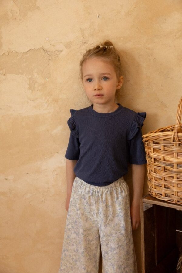 EFD7E425-76AF-4947-B2F4-188F66D0AEA1 〖預購〗漫步晨曦長褲