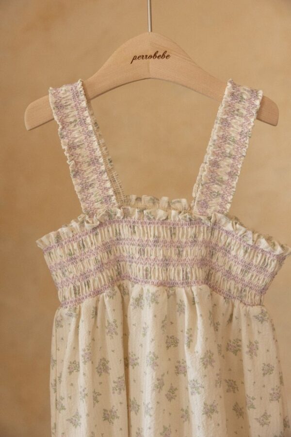 F2E8B608-A1F4-4572-8924-888AFD25BE3D 〖預購〗織感褶皺洋裝