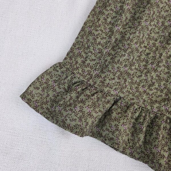 69703AA9-1819-4410-A022-B0730DA73359 〖預購〗花感荷葉邊寬褲