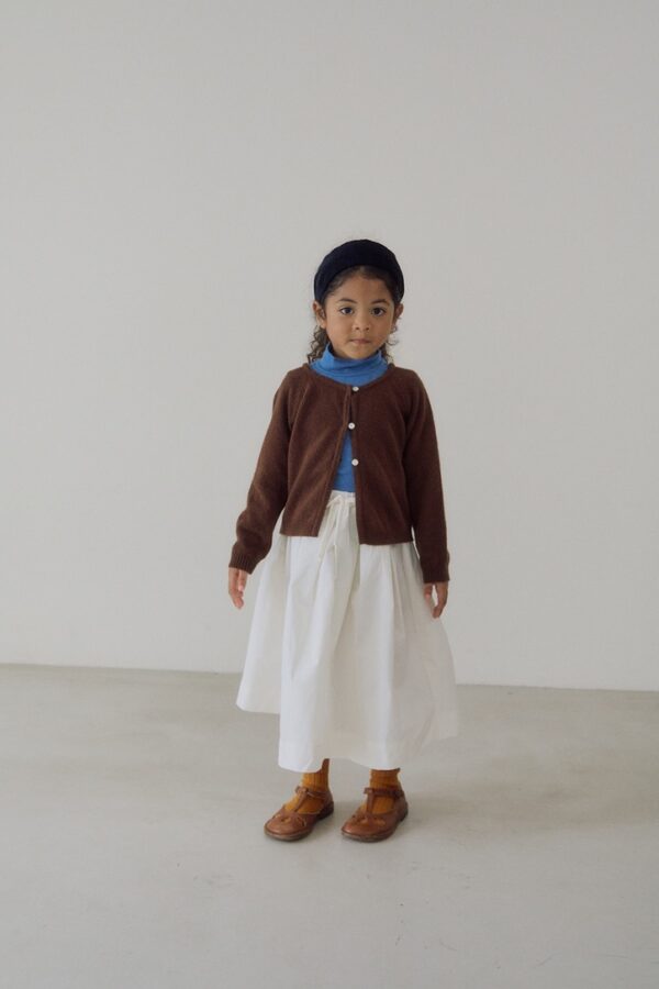 0171F5CD-967F-4BAD-8FBA-D40AB1D830D5_1_105_c 喀什米爾三扣針織外套