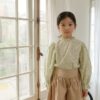 E0C0C2F5-4138-4350-A77F-0B7B2718F448 雛菊印花上衣